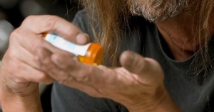 Implementa SSH estrategias para prevenir&nbsp;el consumo de opi&aacute;ceos sint&eacute;ticos