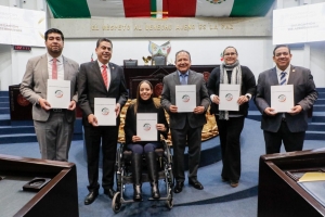 Osiris Leines encabeza acciones destacadas en la junta de gobierno del congreso del estado de Hidalgo durante el 2023.