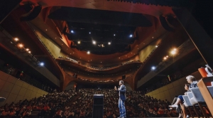 &Aacute;lvarez M&aacute;ynez presume aceptaci&oacute;n de su campa&ntilde;a en redes sociales