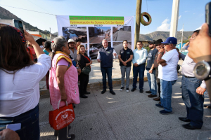 Sergio Ba&ntilde;os entrega pavimentaci&oacute;n hidr&aacute;ulica en San Bartolo