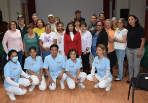 Instituto para la atenci&oacute;n de las y los adultos mayores imparte taller sexualidad en la vejez