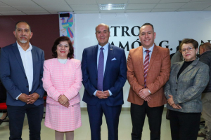 Natividad Castrejón toma protesta a nuevos funcionarios de SEPH