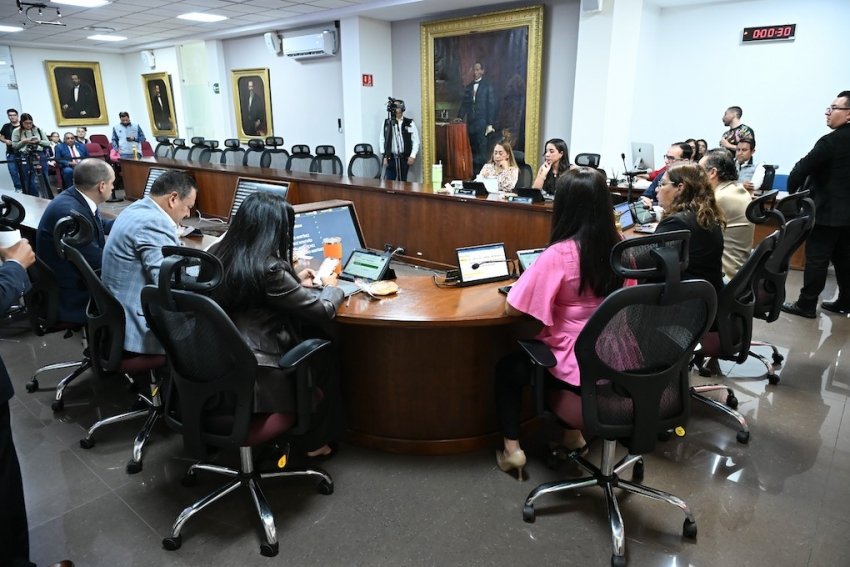 Impulsan iniciativa para reforzar la política ambiental
