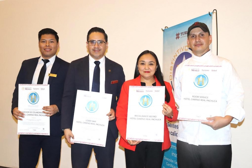Entrega Secturh certificaciones turísticas y constancias de RNT