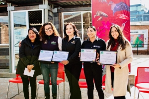 Recibe Pachuca reconocimientos y certificación por Huerto Urbano y Jardín de Polinizadores