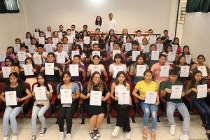 Capacita UTHH a estudiantes sobre transformaci&oacute;n digital de empresas hidalguenses