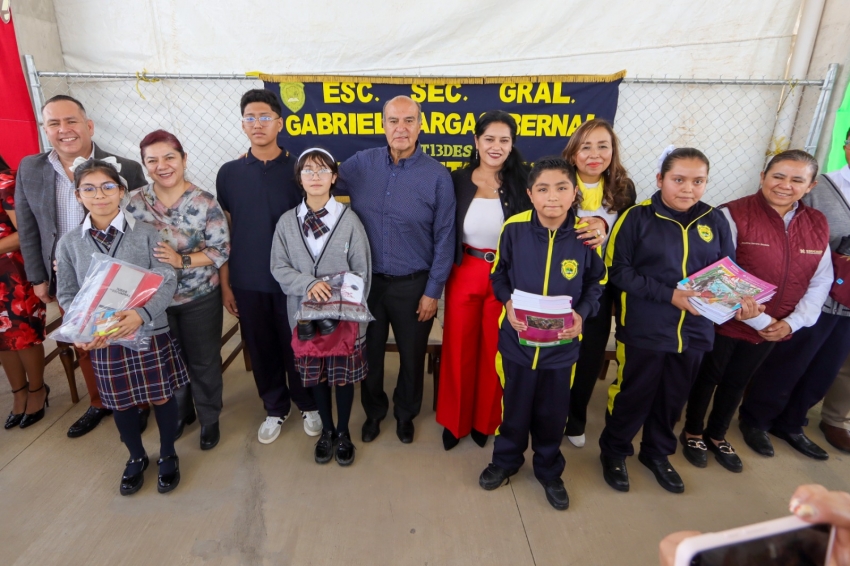 Invierten más de 7.5 mdp en tecnología educativa en Tulancingo y Santiago Tulantepec
