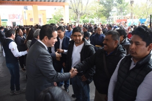 Encabeza Gadoth Tapia toma de protesta de nuevos &oacute;rganos auxiliares en Tula