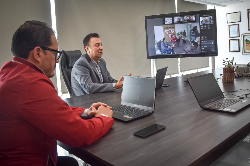 Promueve Contralor&iacute;a estatal el derecho a la informaci&oacute;n