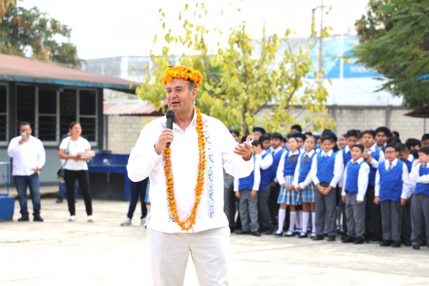 Fortalecen educación en Huejutla con inversión superior a 24 mdp