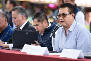 Gobierno de Hidalgo mantiene cercan&iacute;a con pobladores de Atotonilco de Tula