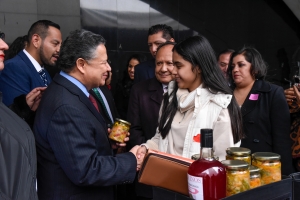 Presentan expo “Maguey, Corazón de Hidalgo”, en el Senado de la República