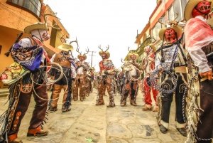 Los cuernudos de Calnali llevar&aacute;n el carnaval de la Huasteca al Festival Internacional Cervantino