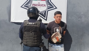 Cae joven con motocicleta robada en la colonia Ex Hacienda de Guadalupe