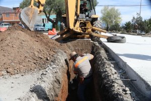 Atiende Caasim a vecinos de la colonia Villa Aquiles Serd&aacute;n