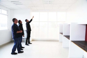 Jorge Reyes supervisa avances en infraestructura del Rastro Municipal