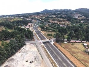Invertir&aacute;n 2 mil 277 mdp en la carretera Pachuca-Huejutla