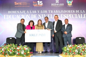 SNTE festeja a docentes de Educación Especial
