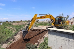 SIPDUS realiza obras para reducir riesgos de inundaciones en Tuzos