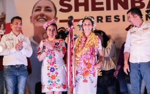 Seguir trabajando de la mano con Julio Menchaca, compromiso de Claudia Sheinbaum de visita a Huejutla