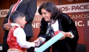 Garantizan educaci&oacute;n a pacientes del Hospital del Ni&ntilde;o DIFH durante sus tratamientos m&eacute;dicos
