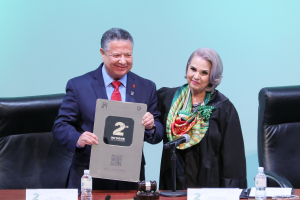 Conmina Menchaca Salazar a formar parte del momento histórico de México