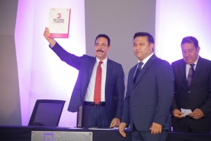 Tercer Informe de Trabajo del alcalde Héctor Cruz Olguín