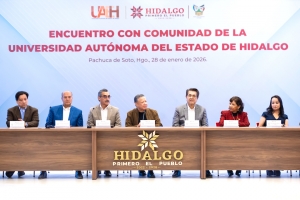 Julio Menchaca reconoce labor acad&eacute;mica de la UAEH y llama a fortalecer la educaci&oacute;n en Hidalgo