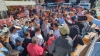 Pobladores de Capula, Ixmiquilpan se manifestaron en palacio de gobierno; Guillermo Olivares, secretario de gobierno los atendi&oacute;