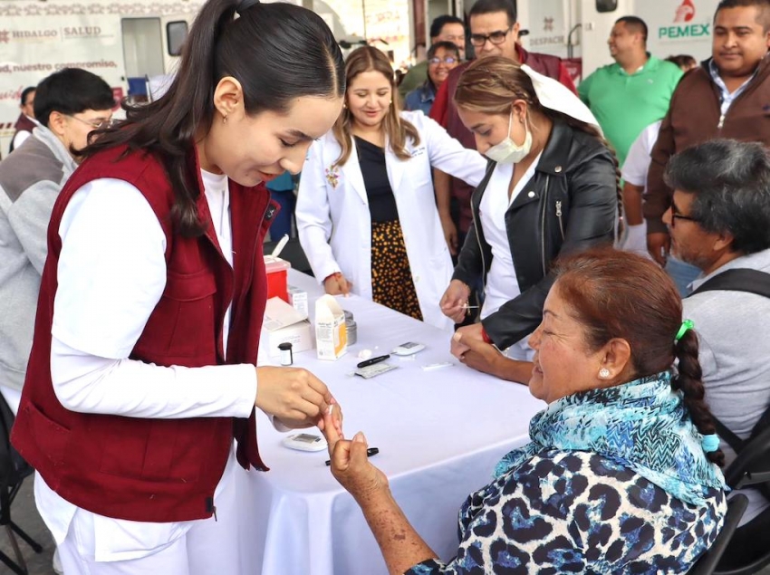 Refuerzan atención médica con 747 acciones, durante Jornada de la Salud en San Agustín Tlaxiaca