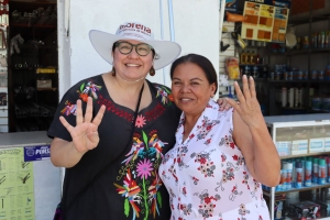 Tania Meza apoyar&aacute; al comercio local como parte del compromiso de la 4T