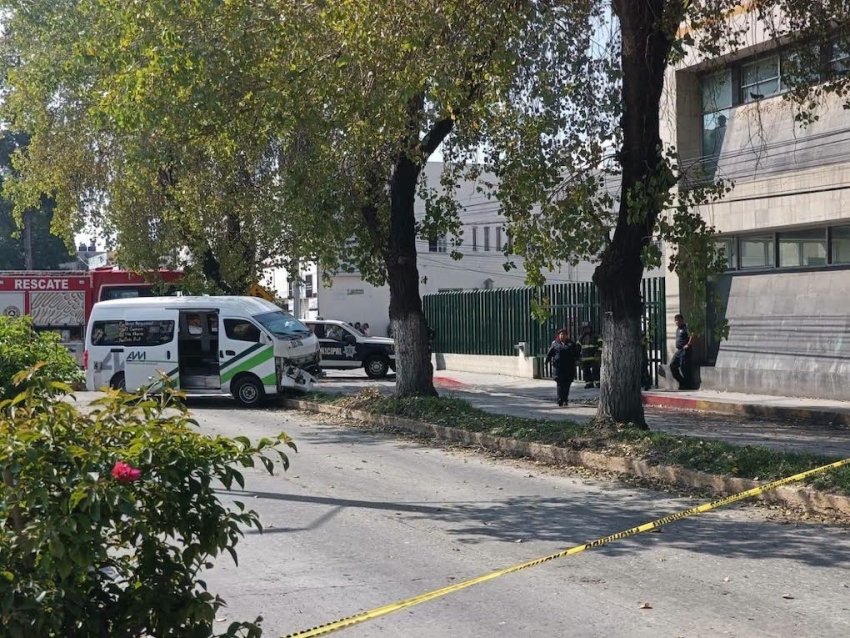 Fatal accidente involucra a transporte público en Tula