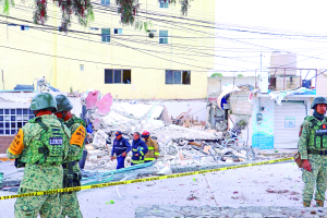 Explosi&oacute;n destruye una vivienda en El Tezontle