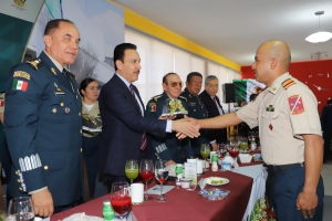 CONFIAMOS EN NUESTRO EJ&Eacute;RCITO; EN SU APOYO, SOLIDARIDAD Y COMPROMISO: FAYAD