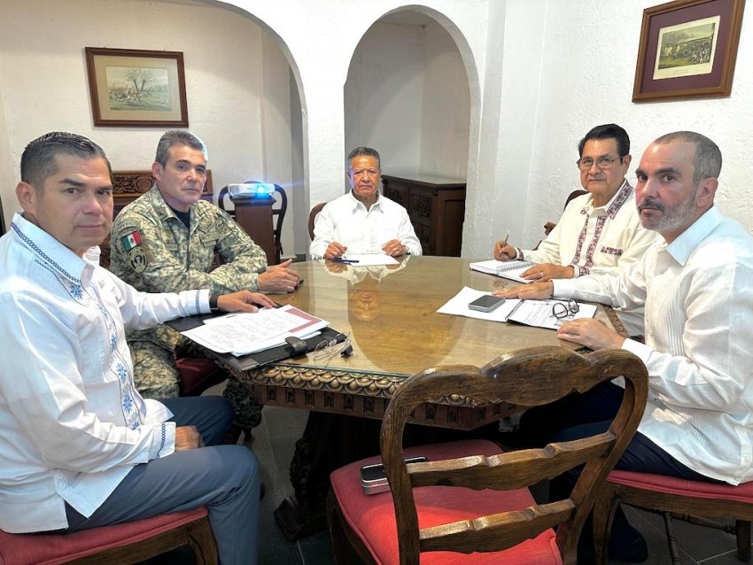 Clausuran túnel y cinco tomas clandestinas para sustracción de hidrocarburo