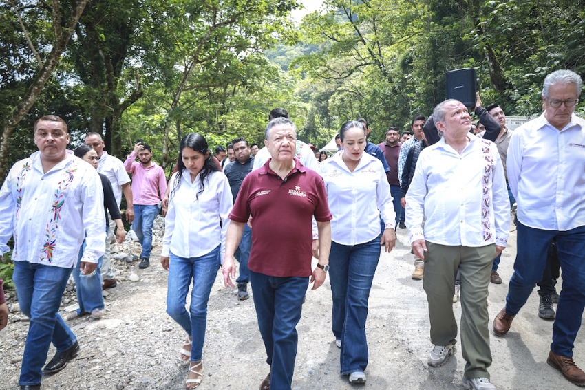 Julio Menchaca arranca las Rutas de la Reconstrucción en la Sierra Gorda hidalguense