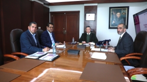 Detienen a cinco personas y recupera 10 veh&iacute;culos tras operativo en Tula