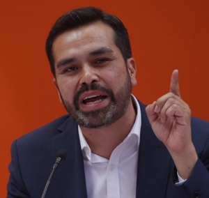 Espera &Aacute;lvarez M&aacute;ynez seguir escalando en el posicionamiento