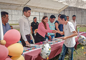 Entregan certificados de estudios y de capacitaci&oacute;n a poblaci&oacute;n penitenciaria del Cereso de Jaltoc&aacute;n