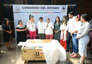 Congreso de Hidalgo exhibir&aacute; el tenango m&aacute;s grande del mundo
