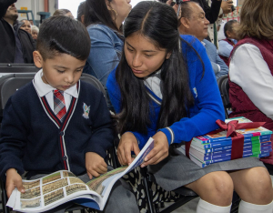 Disponible descarga de vales para entrega de uniformes, &uacute;tiles y calzado gratuito