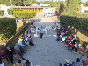 Sistema estatal de protecci&oacute;n civil atiende comunidad de Juandho, municipio de Tepepango, por fuga de combustible por robo de hidrocarburo