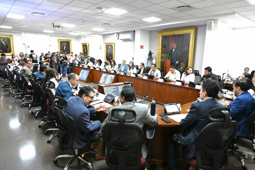 Legisladores aprueban reforma para impulsar el emprendimiento de mujeres