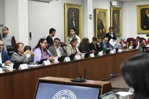 Legisladores aprueban dictamen de protección a maestras y maestros frente a la violencia en el entorno escolar