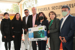 Benefici&oacute; SEPH con mobiliario a escuelas de educaci&oacute;n b&aacute;sica de la regi&oacute;n de Tepeapulco