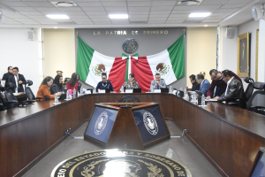 Proponen implementar la educación financiera en escuelas