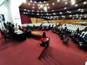 Exentan a m&eacute;dicos titulados de impuesto sobre honorarios y otras actividades lucrativas  &nbsp;