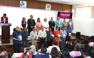 Fortalece IHE la divulgaci&oacute;n cient&iacute;fica en secundarias de Hidalgo