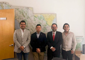Despacho del Gobernador gestiona proyectos para la presa Endhó