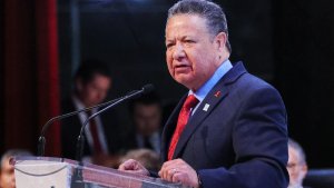 El gobernador Julio Menchaca env&iacute;a al Congreso de Hidalgo iniciativa para reformar el Poder Judicial y cumplir con la reforma federal en la materia